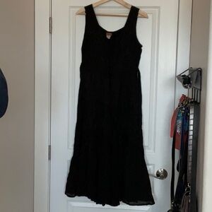 Elegant Scully Black Sleeveless Dress